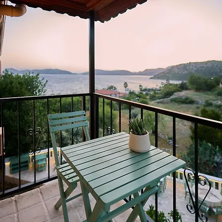 Niche Soeguet Bed & Breakfast *