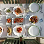 Niche Soeguet Bed & Breakfast